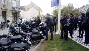 Slika PU_KK/Vijesti/2017/04/Okupljanje motorista.jpg